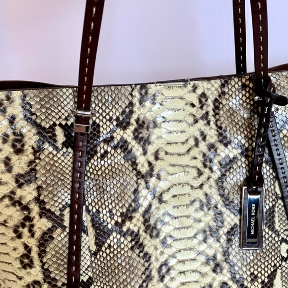 Michael Kors Collection Large Python tote - Picture 2 of 6